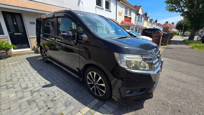 Honda Stepwagon Spada